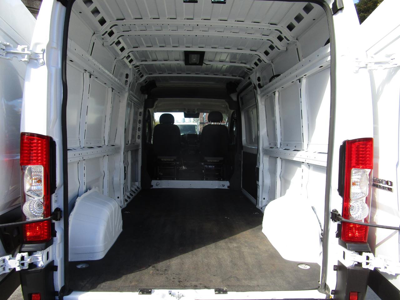 RAM ProMaster Cargo Van Tradesman 2500 High Roof 159" WB w/Pass Seat 2026