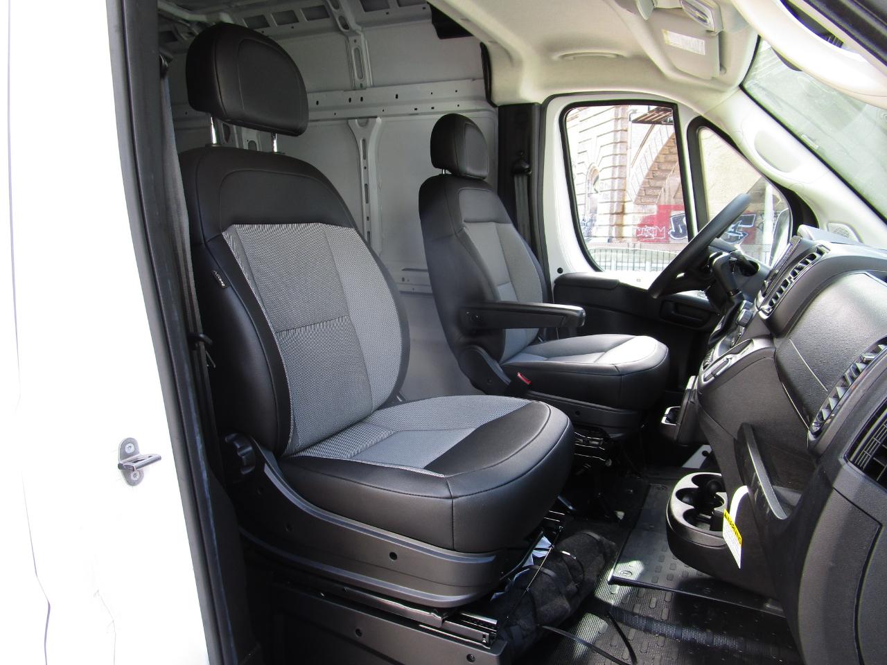 RAM ProMaster Cargo Van Tradesman 2500 High Roof 159" WB w/Pass Seat 2026
