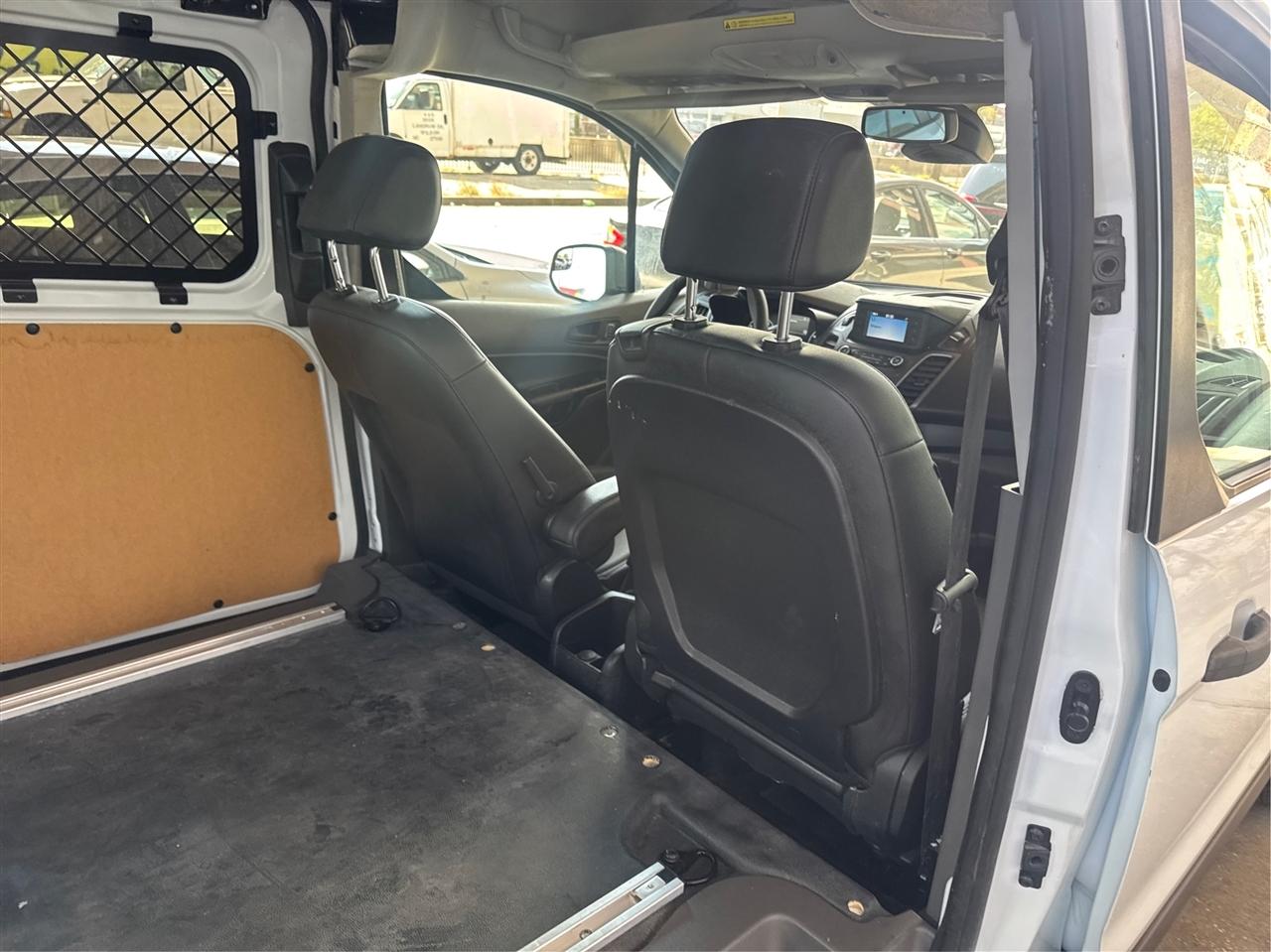Ford Transit Connect Van XL LWB w/Rear Symmetrical Doors 2023