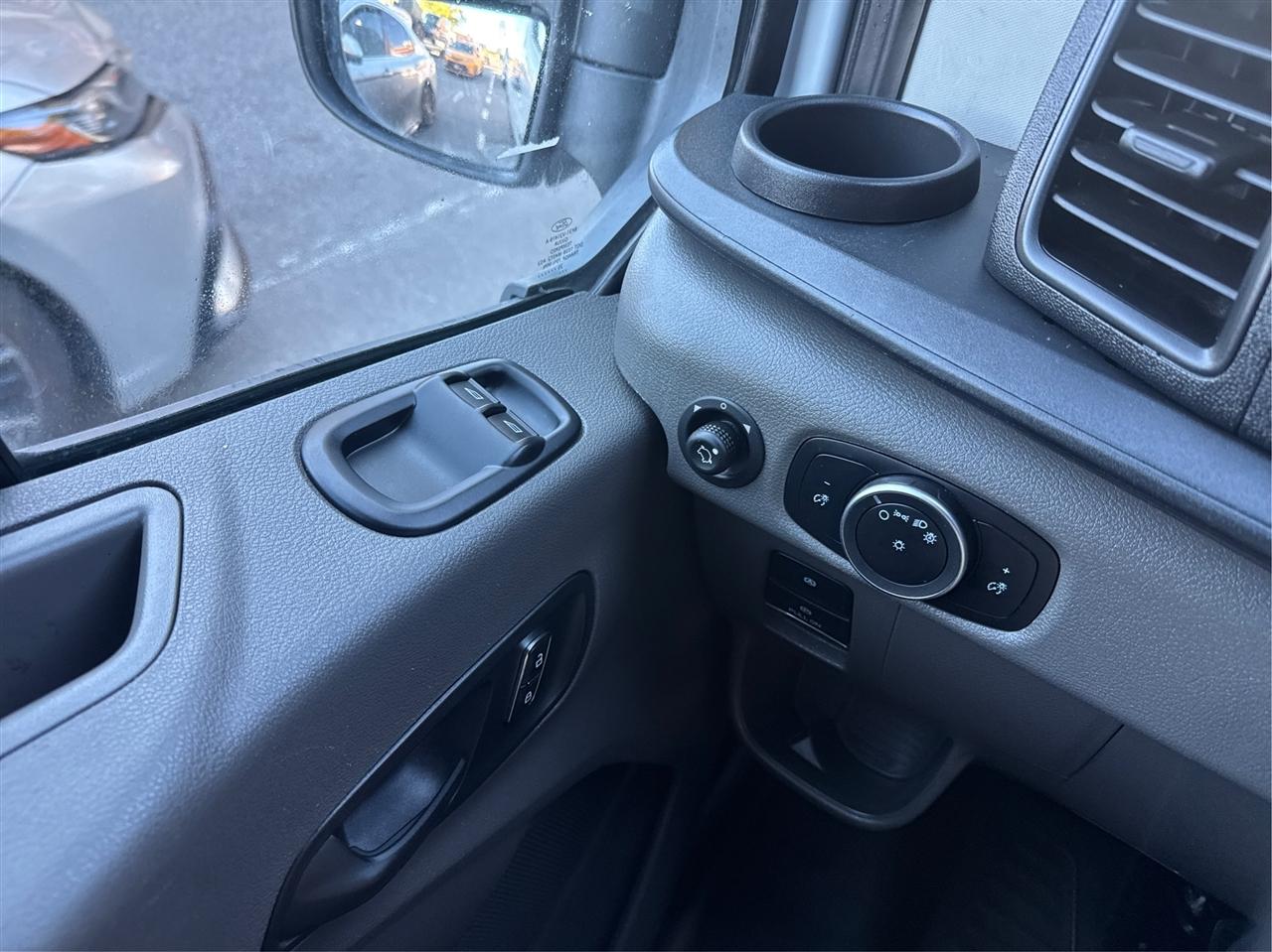 Ford Transit Cargo Van T-250 148" Hi Rf 9070 GVWR RWD 2025