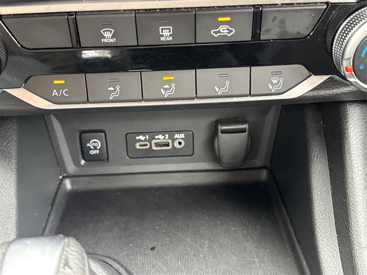 Nissan Sentra SV CVT 2025