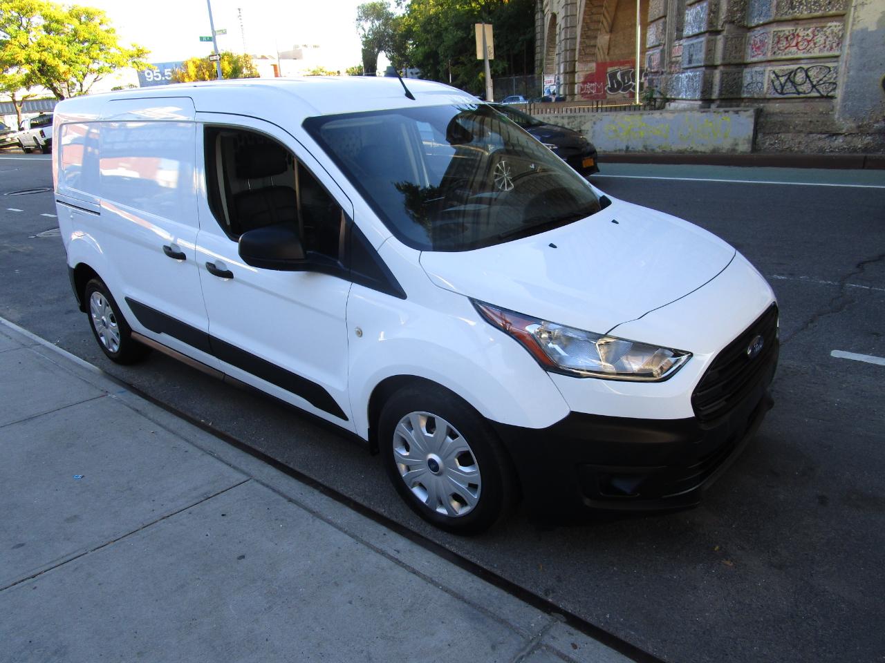 Ford Transit Connect Van XL LWB w/Rear Symmetrical Doors 2023