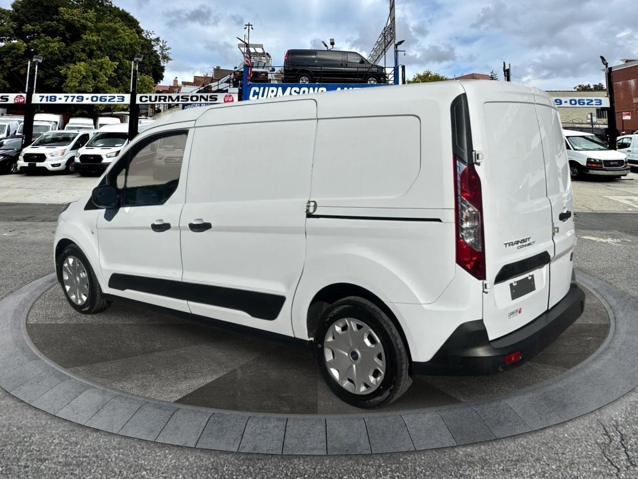 Ford Transit Connect Van XLT LWB w/Rear Symmetrical Doors 2022