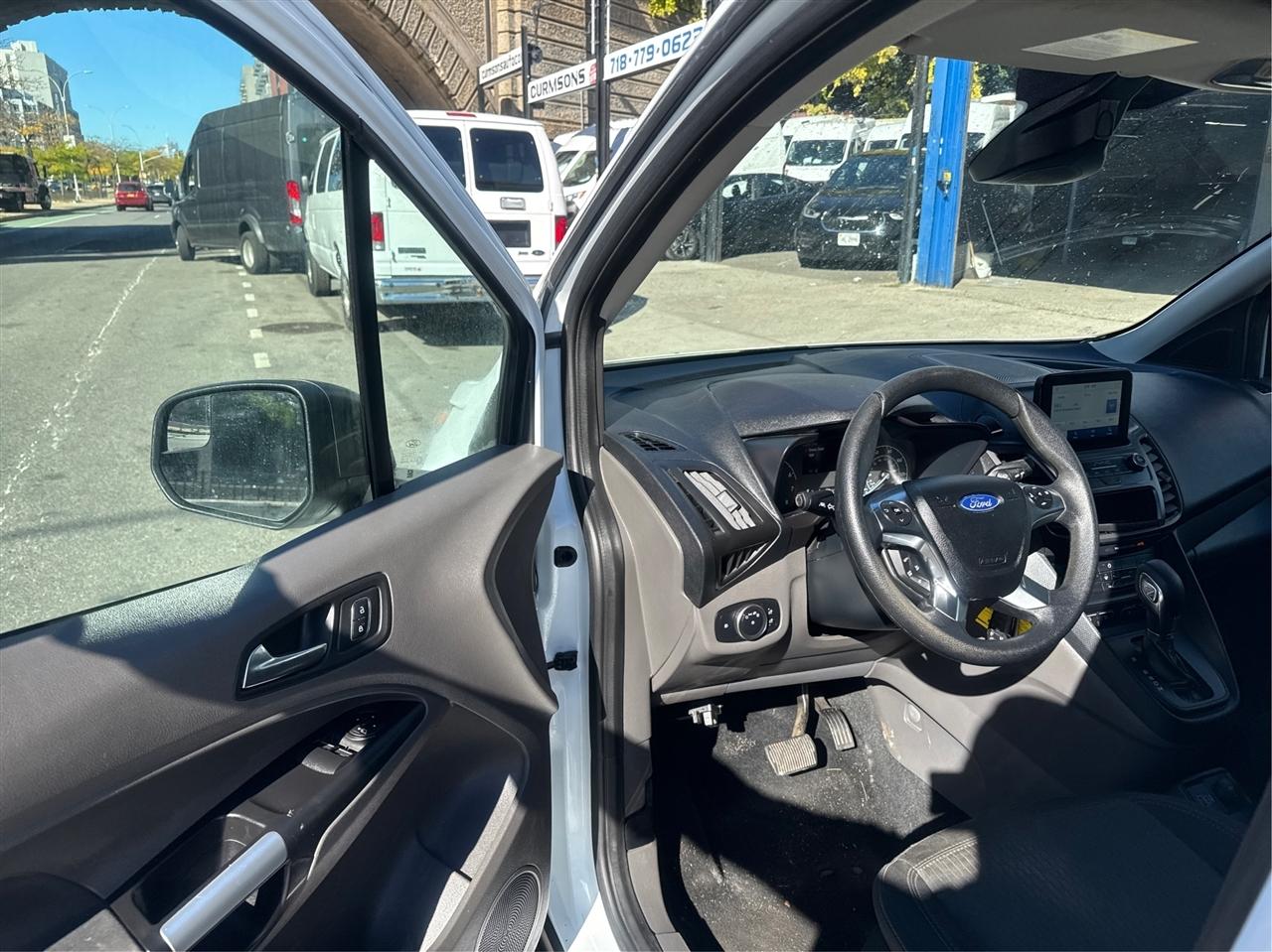 Ford Transit Connect Van XLT LWB w/Rear Symmetrical Doors 2022
