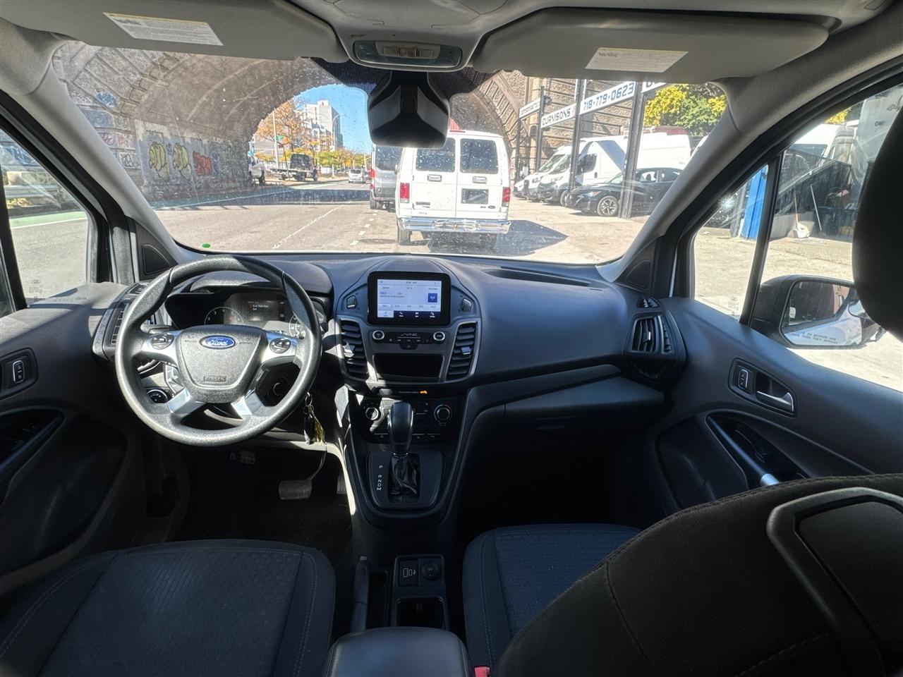 Ford Transit Connect Van XLT LWB w/Rear Symmetrical Doors 2022