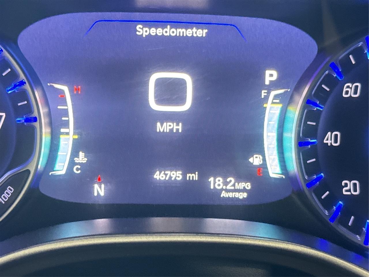 Chrysler Pacifica Select FWD 2025