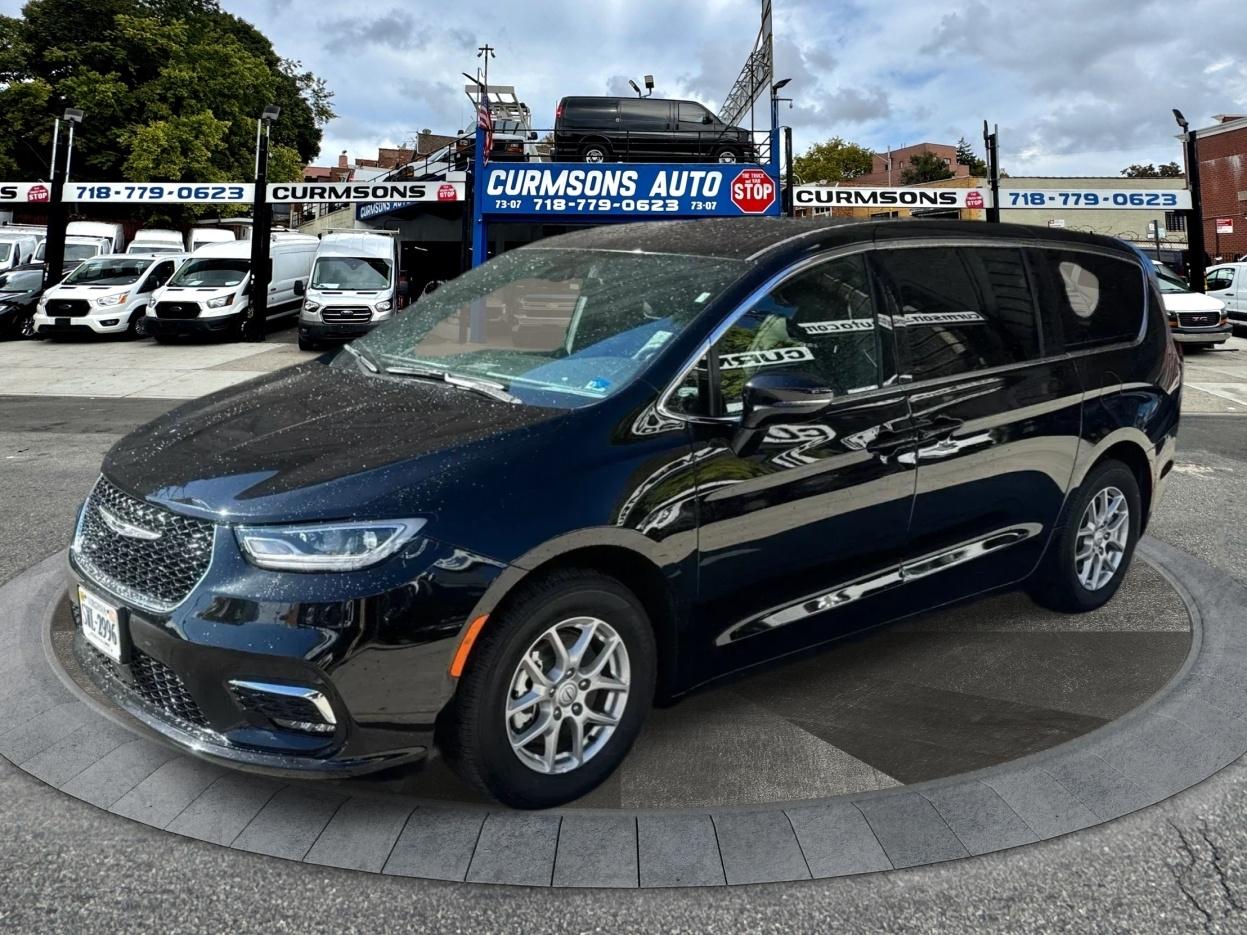 Chrysler Pacifica Select FWD 2026
