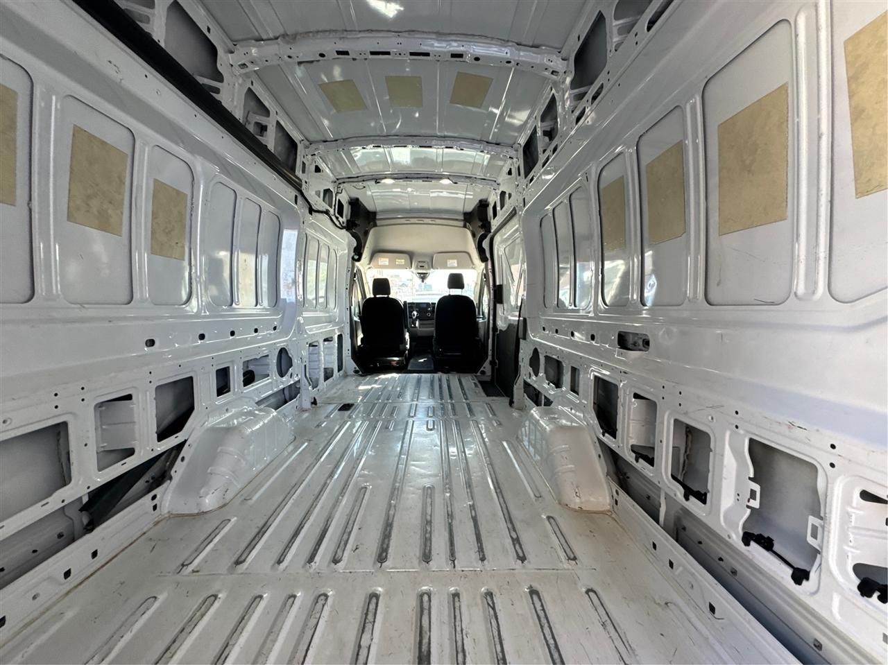 Ford Transit Cargo Van T-250 148" EL Hi Rf 9070 GVWR RWD 2024