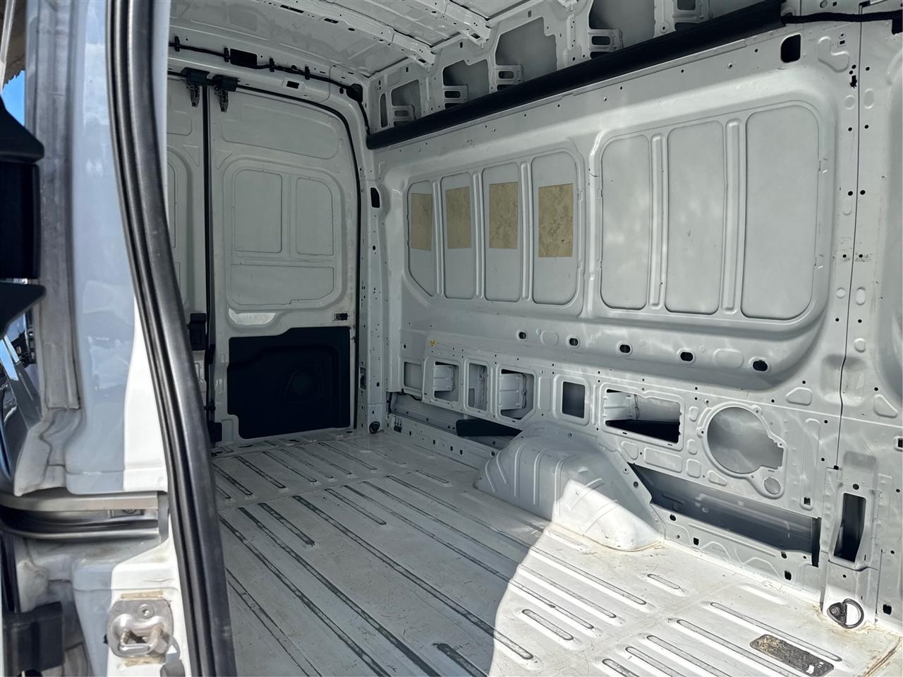 Ford Transit Cargo Van T-250 148" EL Hi Rf 9070 GVWR RWD 2024