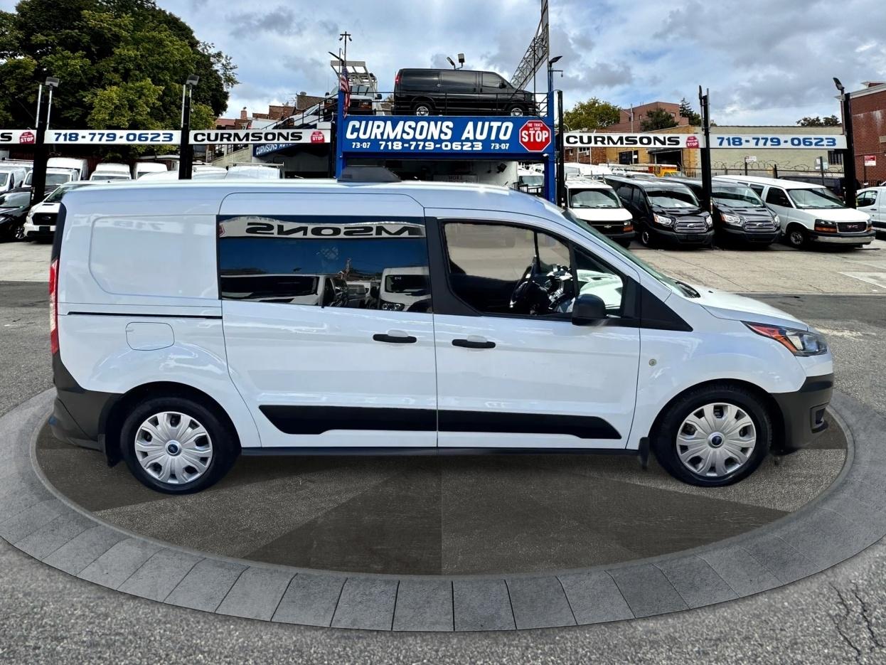Ford Transit Connect Van XL LWB w/Rear Symmetrical Doors 2022