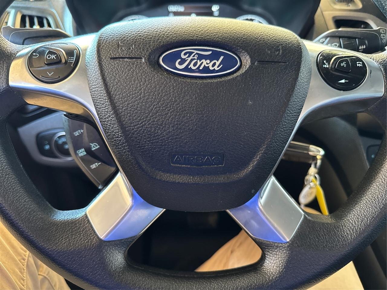 Ford Transit Connect Van XL LWB w/Rear Symmetrical Doors 2022