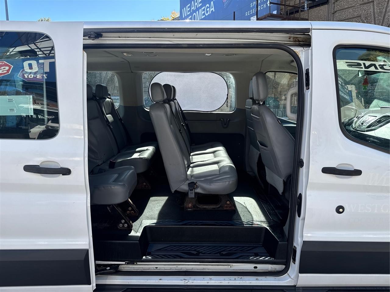 Ford Transit Passenger Wagon T-350 148" Low Roof XLT Sliding RH Dr 2018