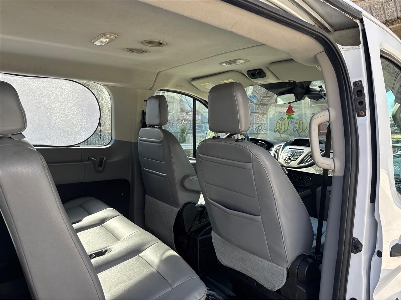 Ford Transit Passenger Wagon T-350 148" Low Roof XLT Sliding RH Dr 2018