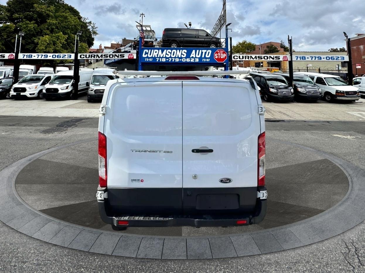 Ford Transit Van T-250 130" Low Rf 9000 GVWR Sliding RH Dr 2018