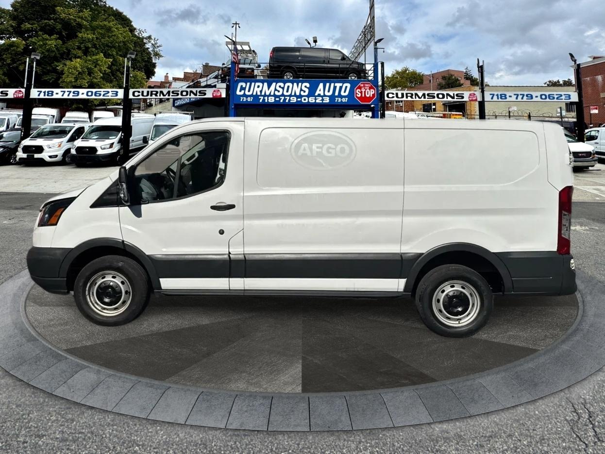 Ford Transit Van T-250 130" Low Rf 9000 GVWR Sliding RH Dr 2018