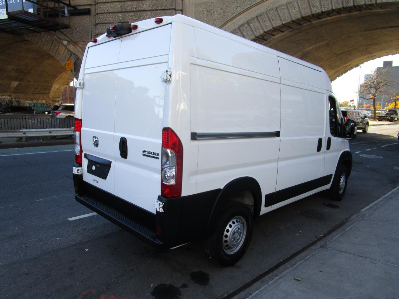 RAM ProMaster Cargo Van Tradesman 2500 High Roof 136" WB w/Pass Seat 2025