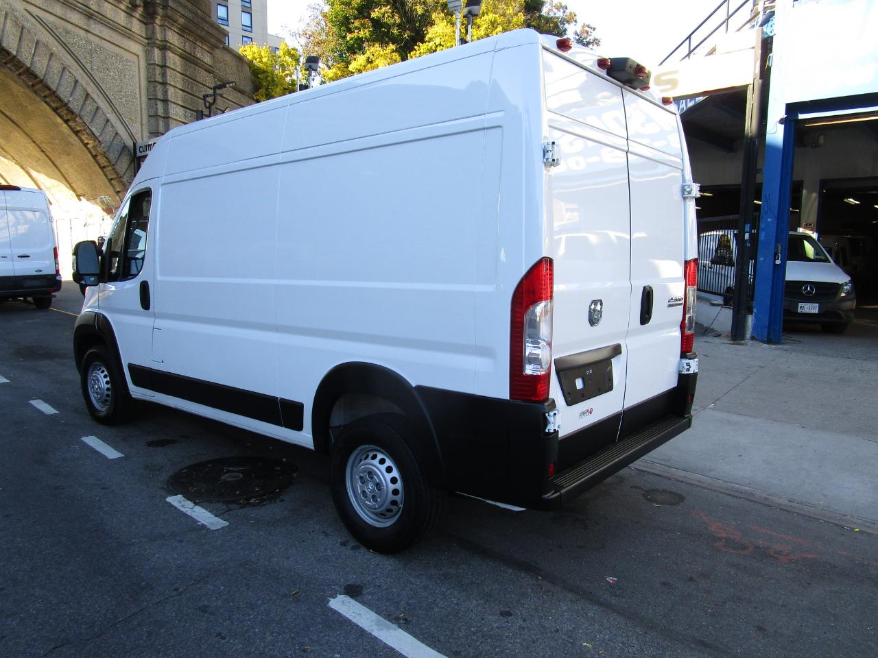 RAM ProMaster Cargo Van Tradesman 2500 High Roof 136" WB w/Pass Seat 2025