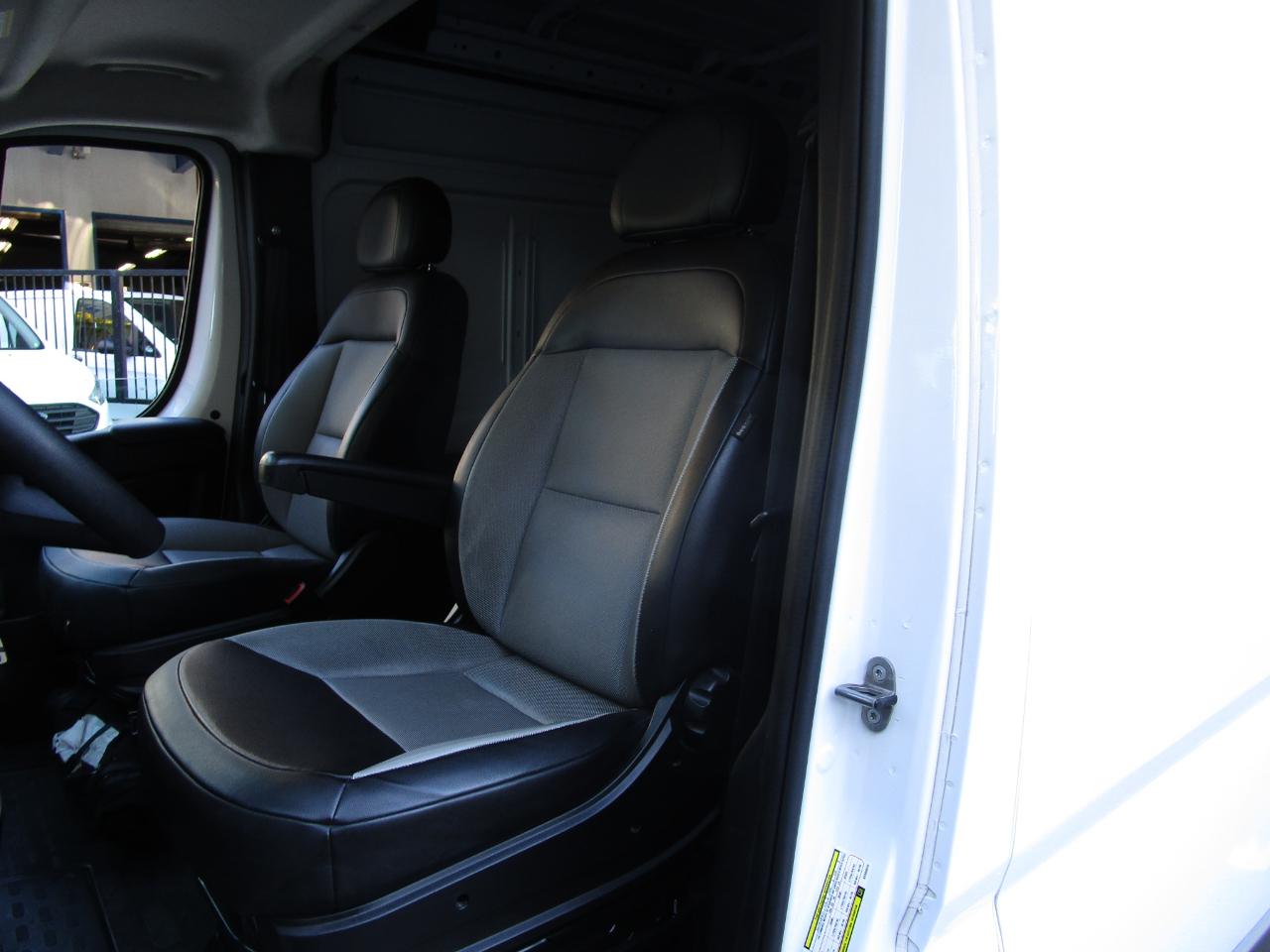 RAM ProMaster Cargo Van Tradesman 2500 High Roof 136" WB w/Pass Seat 2025