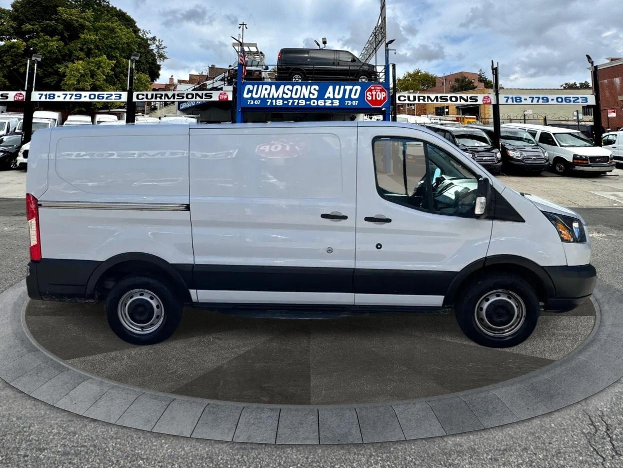 Ford Transit Van T-250 130" Low Rf 9000 GVWR Sliding RH Dr 2019