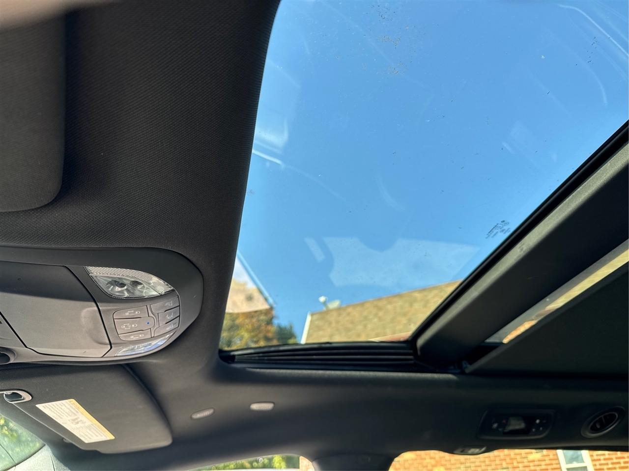 Chrysler Pacifica Limited FWD 2025
