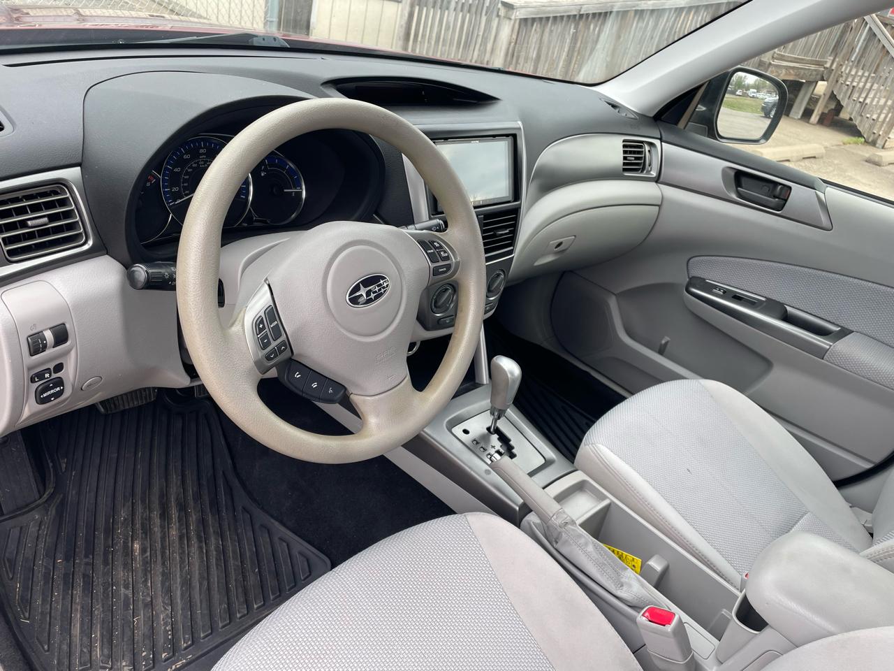 Subaru Forester 2.5X 2013