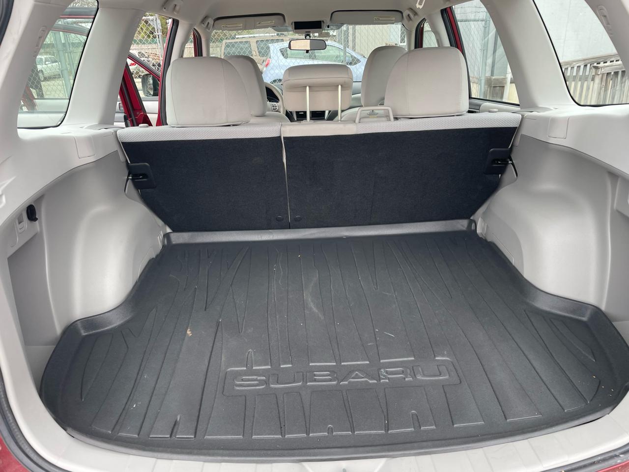 Subaru Forester 2.5X 2013