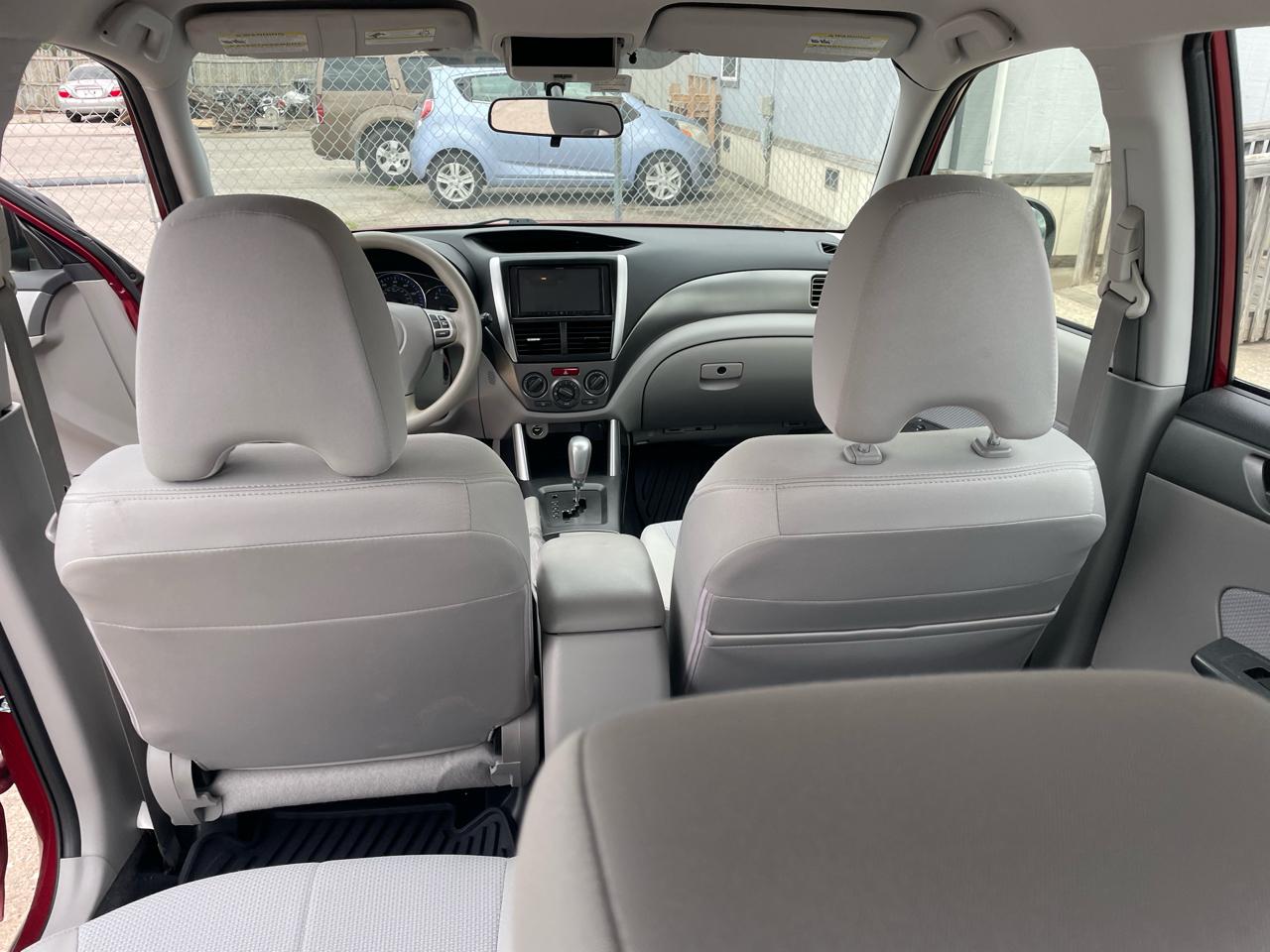 Subaru Forester 2.5X 2013