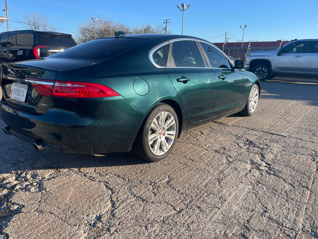 Jaguar XF-Series 35t Premium 2017