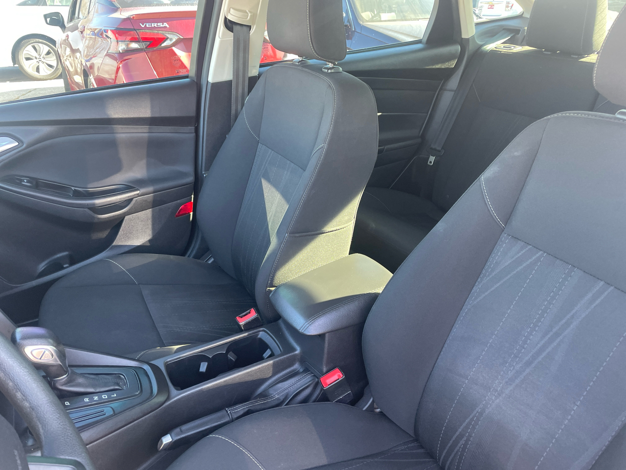 Ford Focus SE Sedan 2018