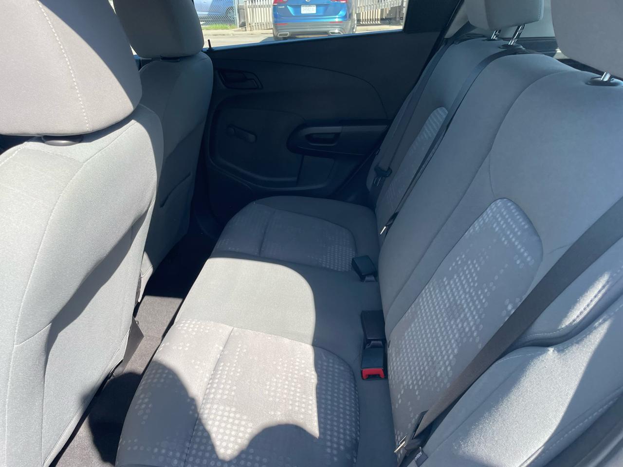 Chevrolet Sonic FL Auto Hatchback 2017