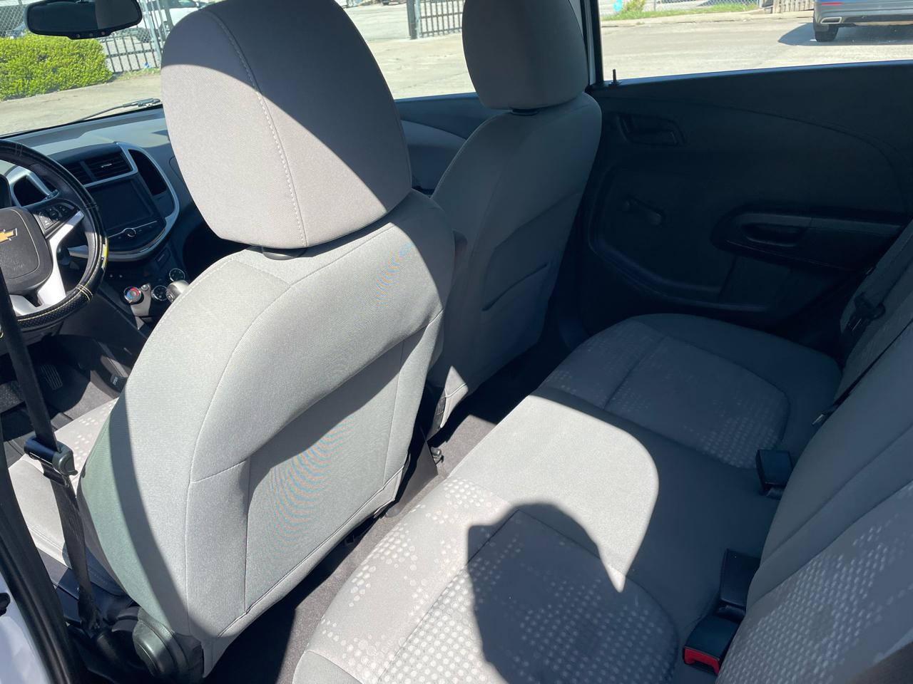 Chevrolet Sonic FL Auto Hatchback 2017