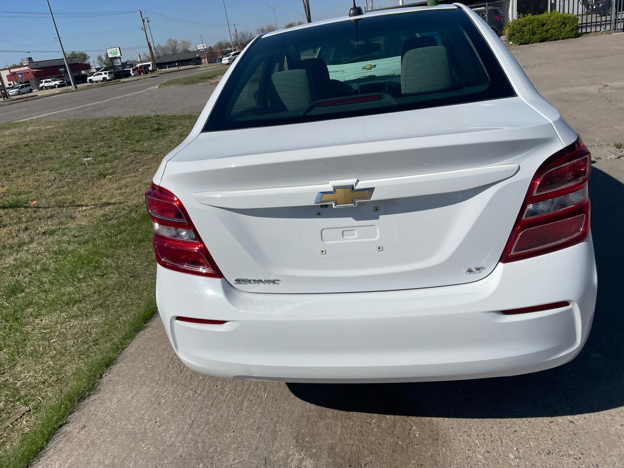 Chevrolet Sonic LT Auto Sedan 2018