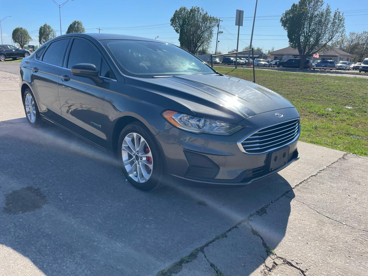 Ford Fusion Hybrid SE 2019