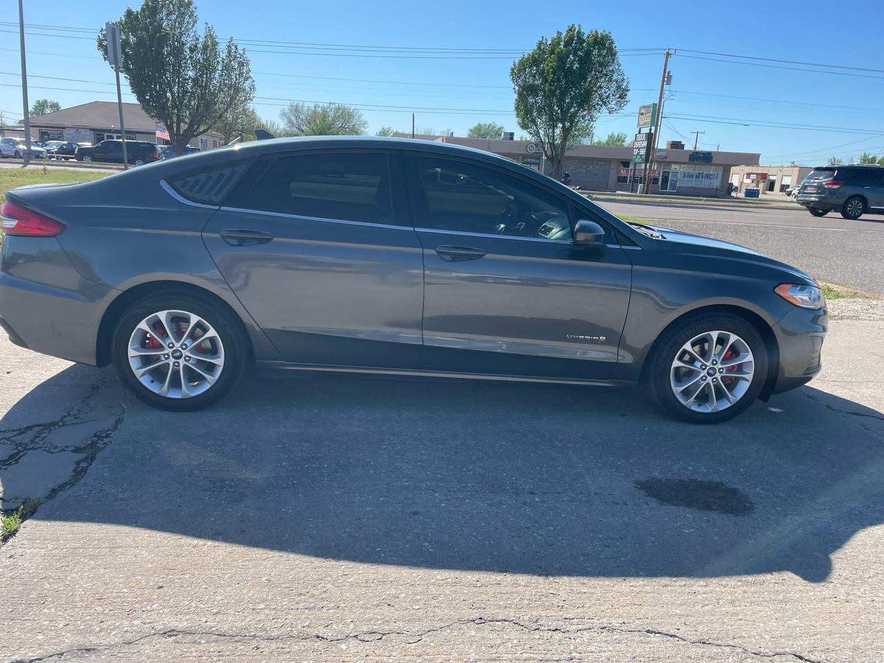 Ford Fusion Hybrid SE 2019