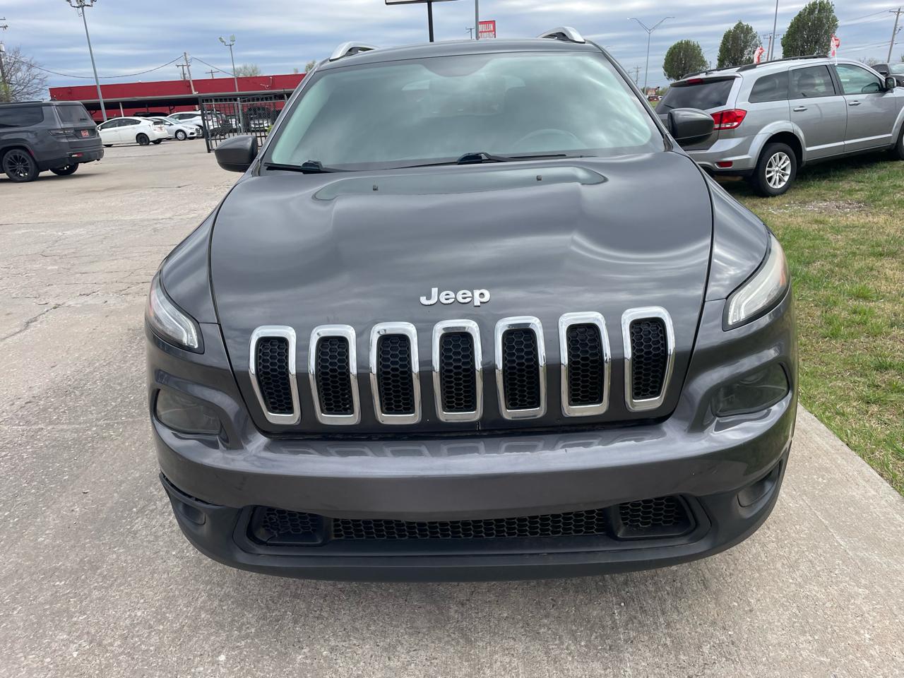 Jeep Cherokee Latitude 4WD 2016