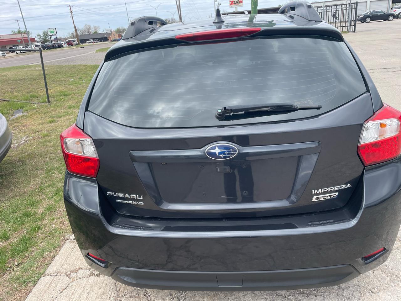 Subaru Impreza 2.0i Sport Limited PZEV 5-Door 2016