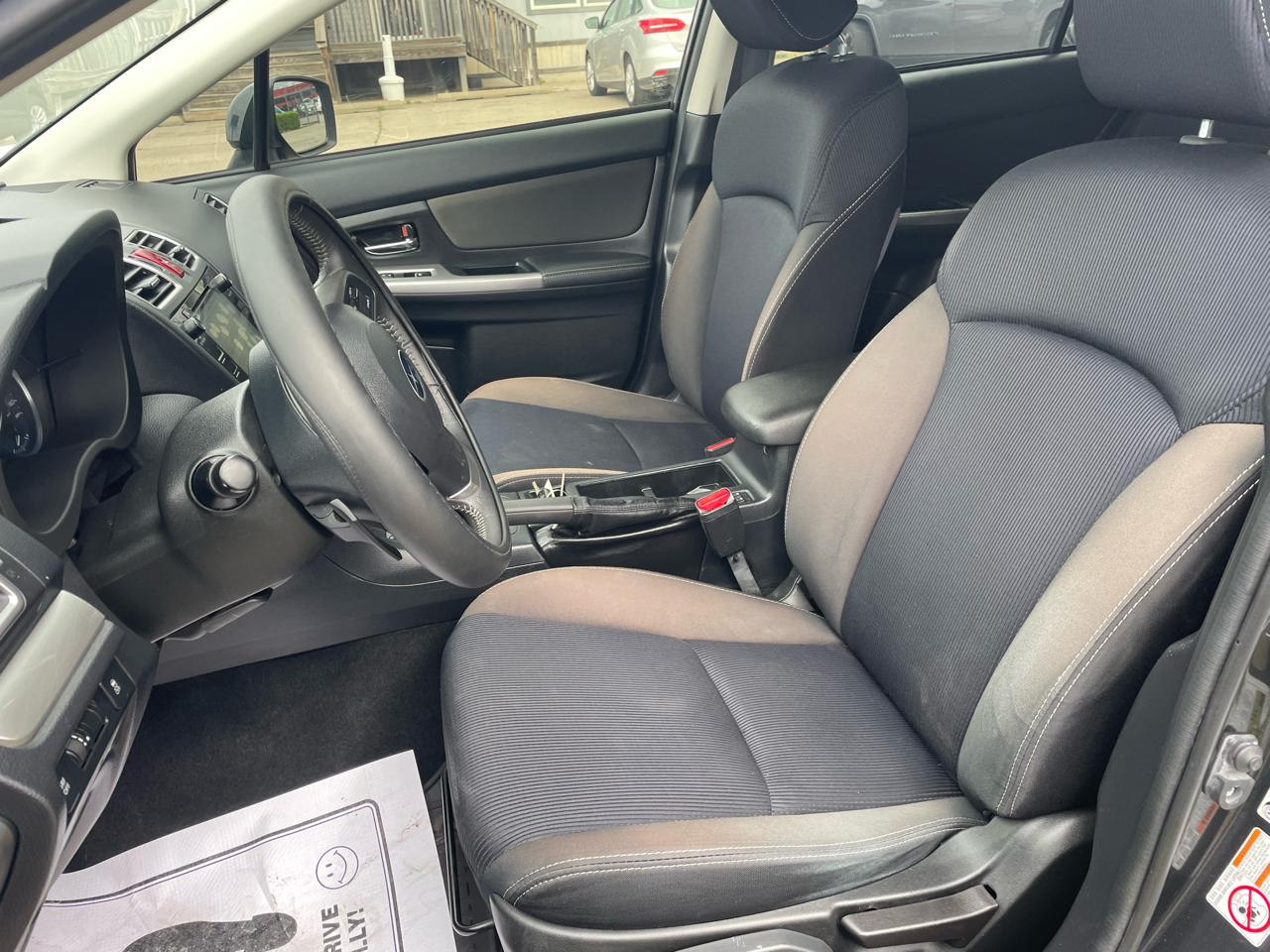 Subaru Impreza 2.0i Sport Limited PZEV 5-Door 2016