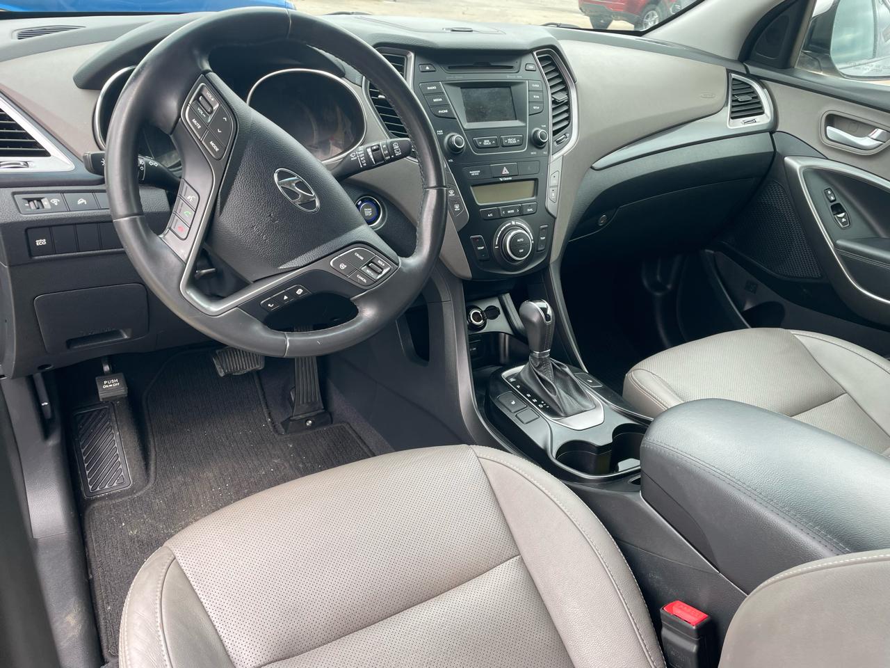 Hyundai Santa Fe Limited FWD 2016