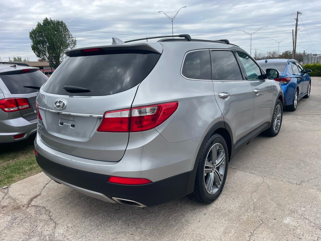 Hyundai Santa Fe Limited FWD 2016