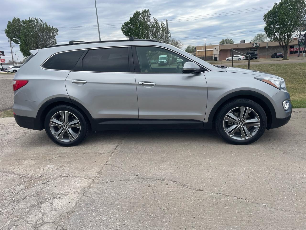 Hyundai Santa Fe Limited FWD 2016