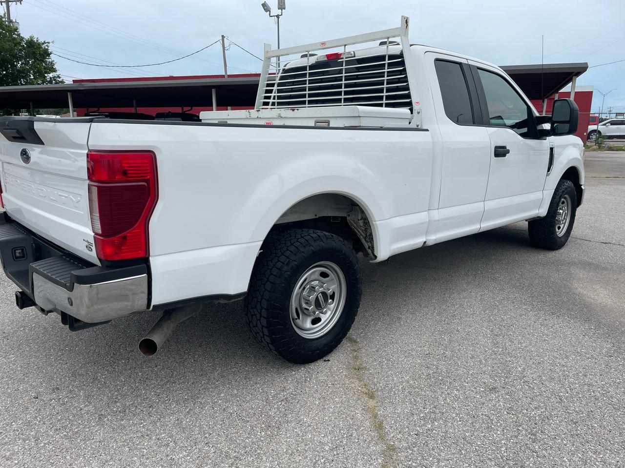 Ford F-250 SD XL SuperCab 2WD 2021