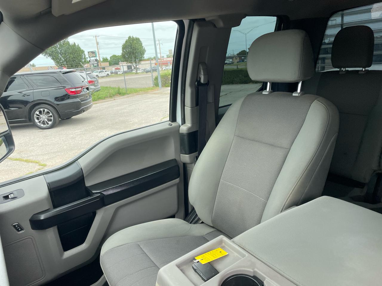 Ford F-250 SD XL SuperCab 2WD 2021