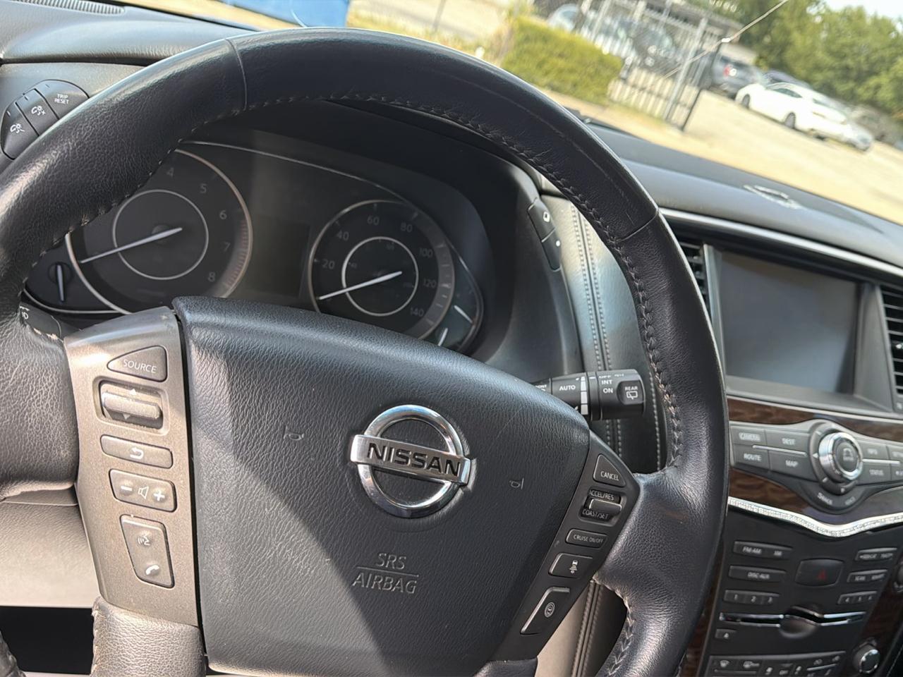 Nissan Armada Platinum 2WD 2017