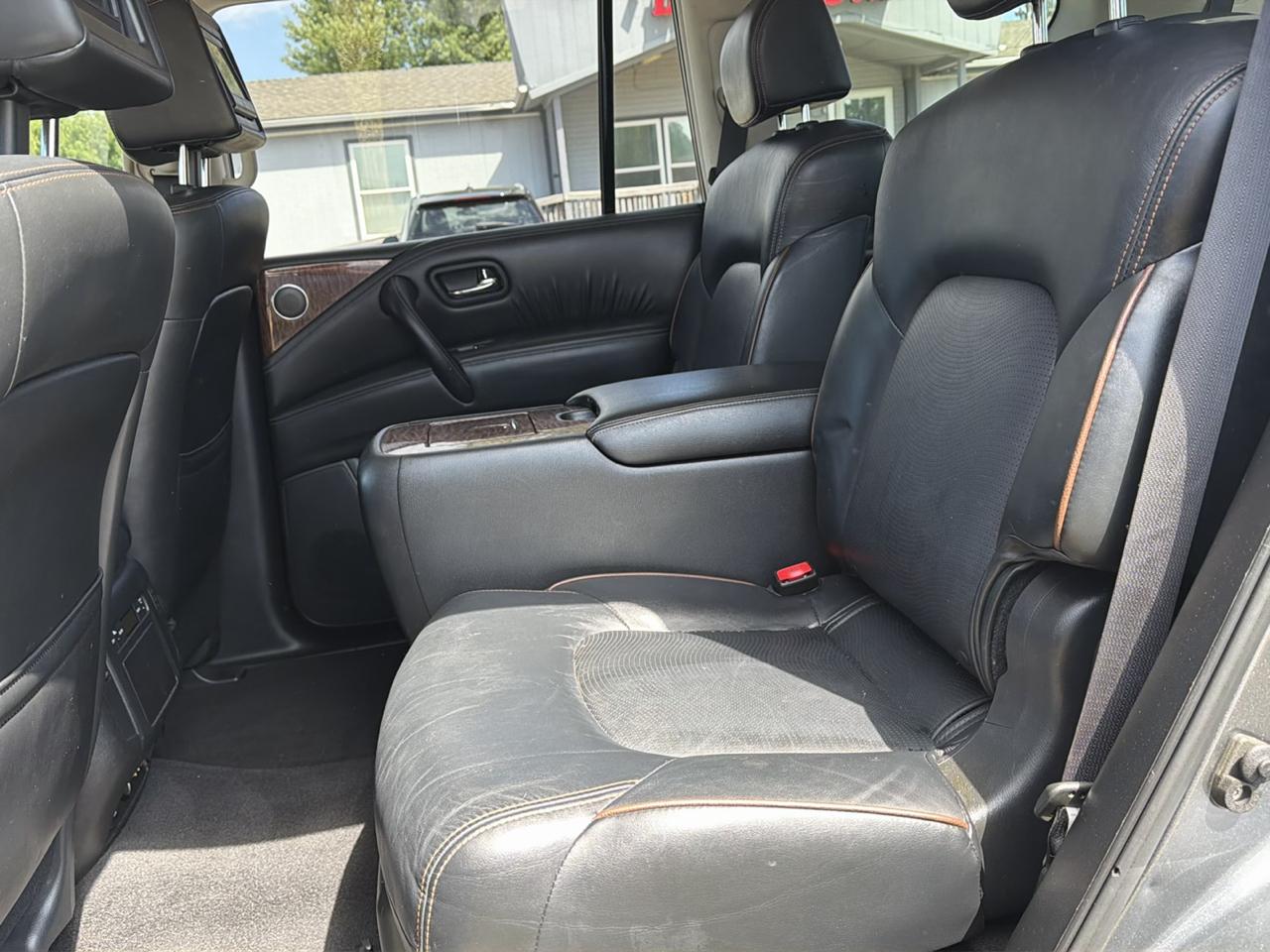 Nissan Armada Platinum 2WD 2017