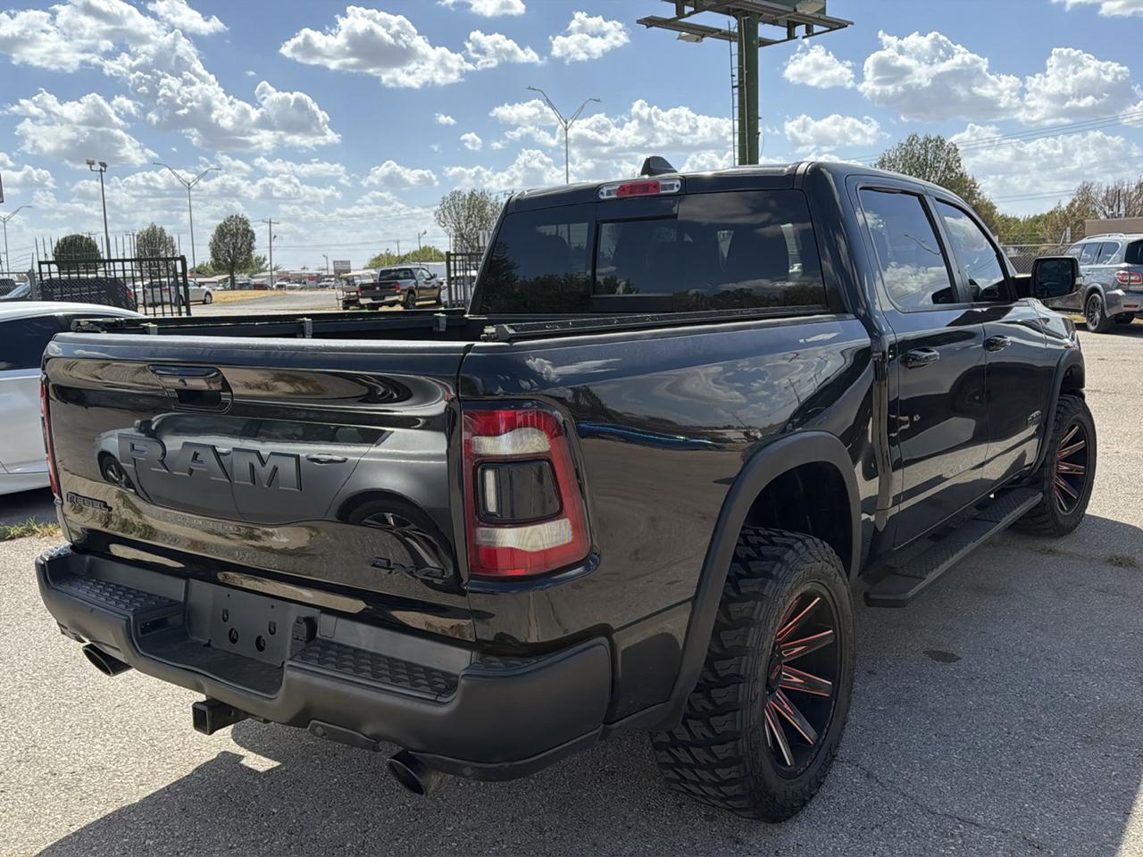 RAM 1500 Rebel Crew Cab SB 4WD 2020