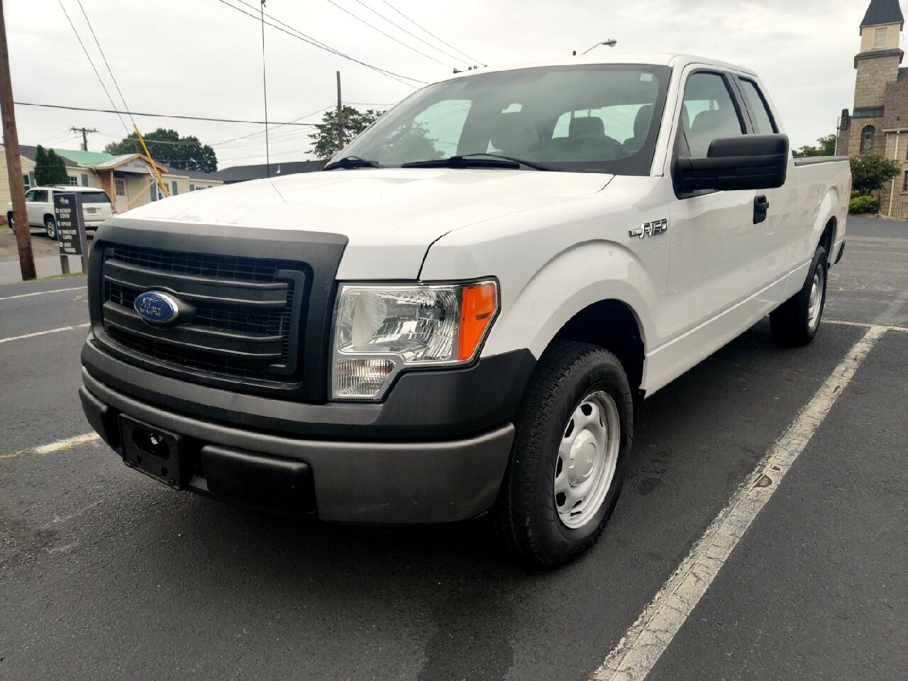 Ford F-150 XL SuperCab 6.5-ft. Bed 2WD 2014