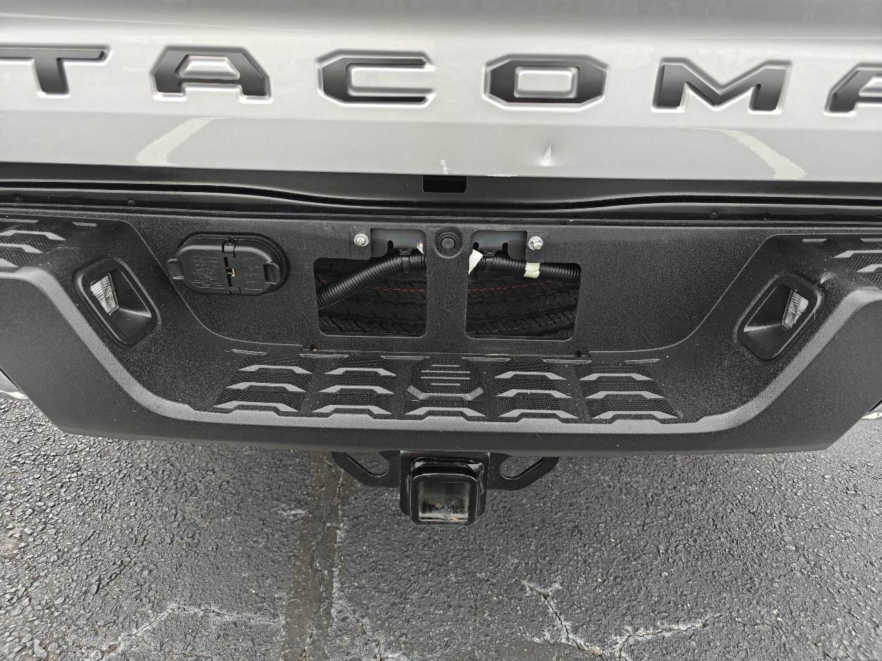 2021 Toyota Tacoma SR5 photo 8