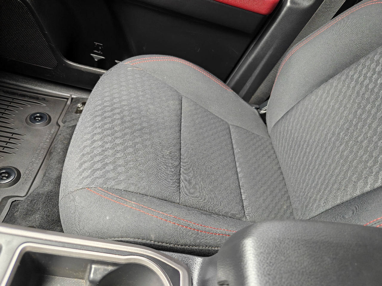 2021 Toyota Tacoma SR5 photo 26