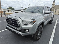 2021 Toyota Tacoma  2021 Toyota Tacoma