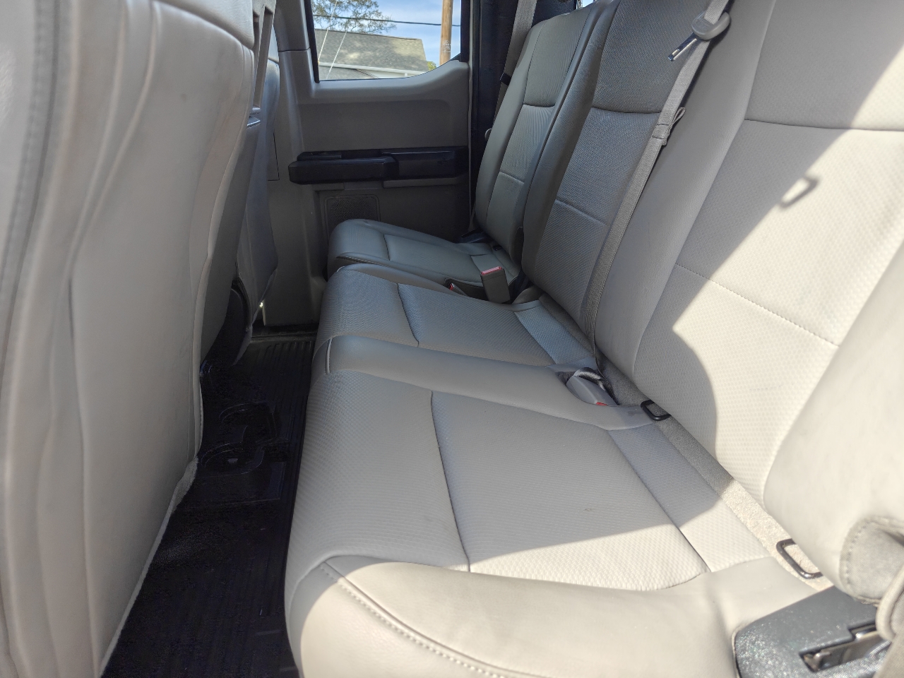 Ford F-250 SD Lariat SuperCab 2WD 2019 Ford F-250 SD Lariat SuperCab 2WD 2019